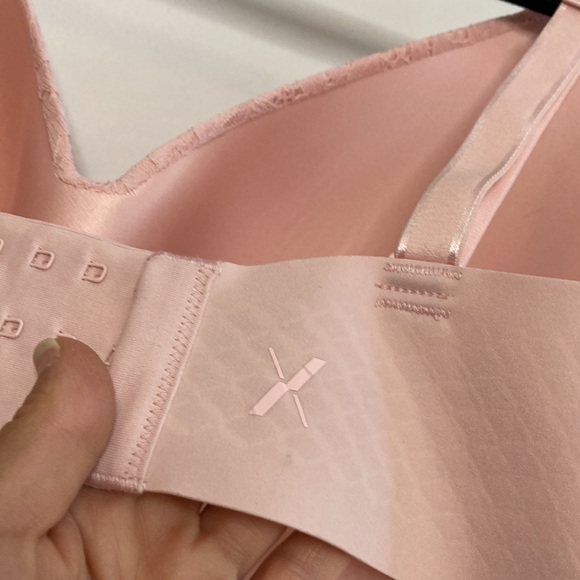 Knix Pink Lace Wingwoman Size 8 40D 40DD 40E 42D 42DD 42E Floral Wireless Comfy - Picture 11 of 13